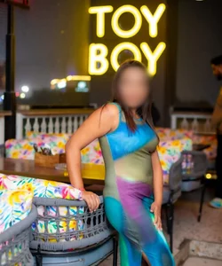 Call Girl Lucknow Sangeeta