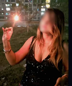 Call Girl Lucknow Sheela